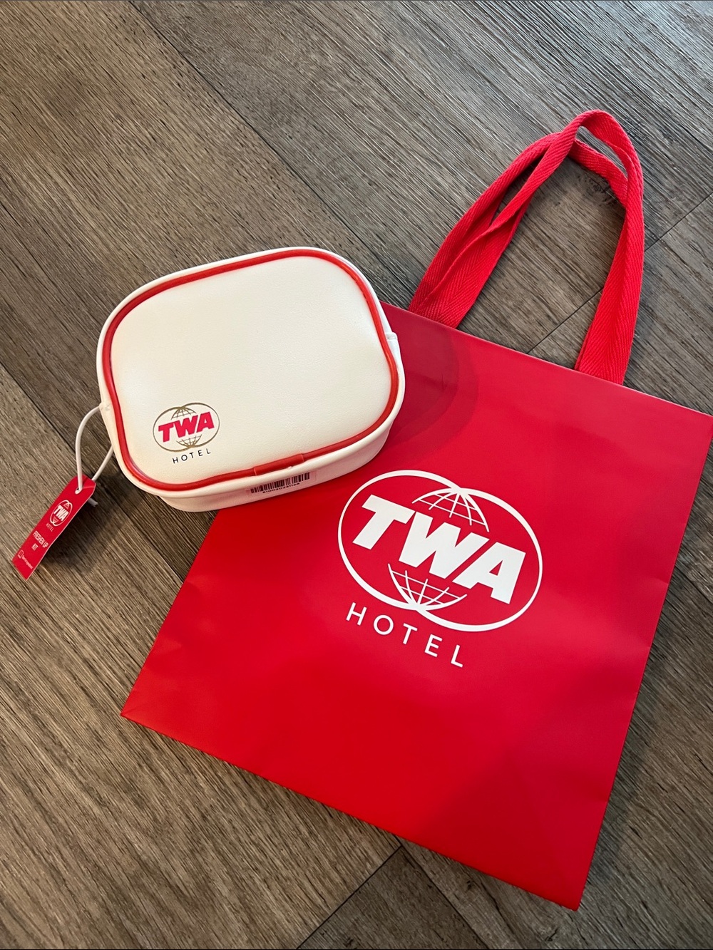 White and Red Travel Tote Set